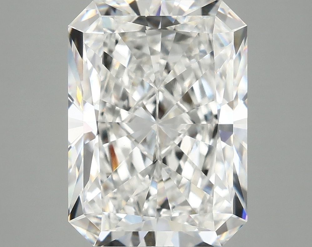 5.01 ct. radiant Lab Grown Diamond front image