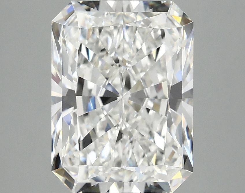 3.08 ct. radiant Lab Grown Diamond front image
