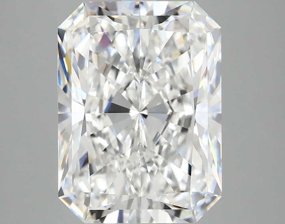 5.06 ct. radiant Lab Grown Diamond front image