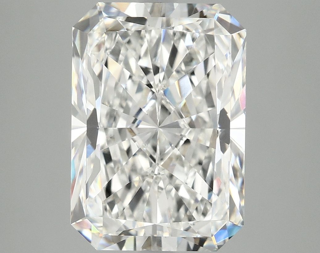 4.87 ct. radiant Lab Grown Diamond front image