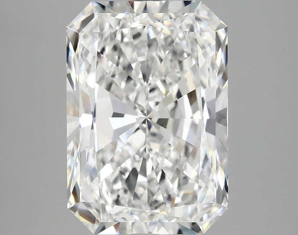4.02 ct. radiant Lab Grown Diamond front image