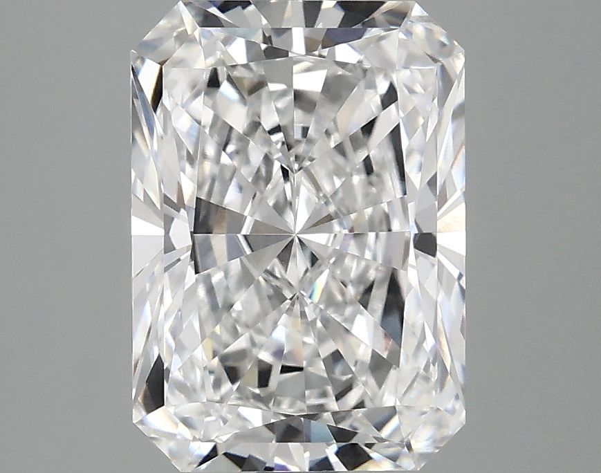 3.07 ct. radiant Lab Grown Diamond front image