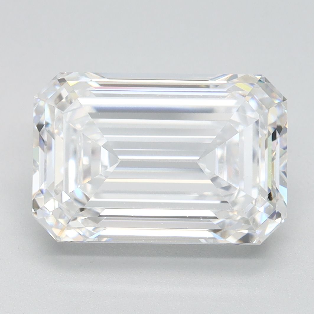 3.17 ct. emerald Lab Grown Diamond front image