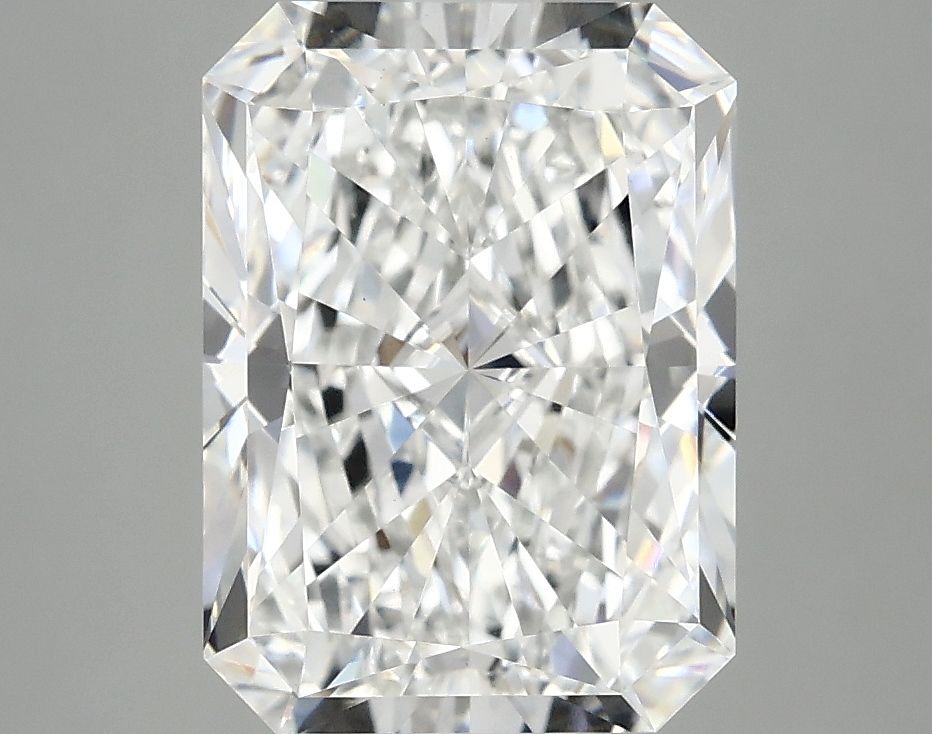 3.93 ct. radiant Lab Grown Diamond front image