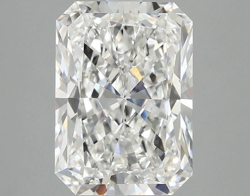 2.89 ct. radiant Lab Grown Diamond front image