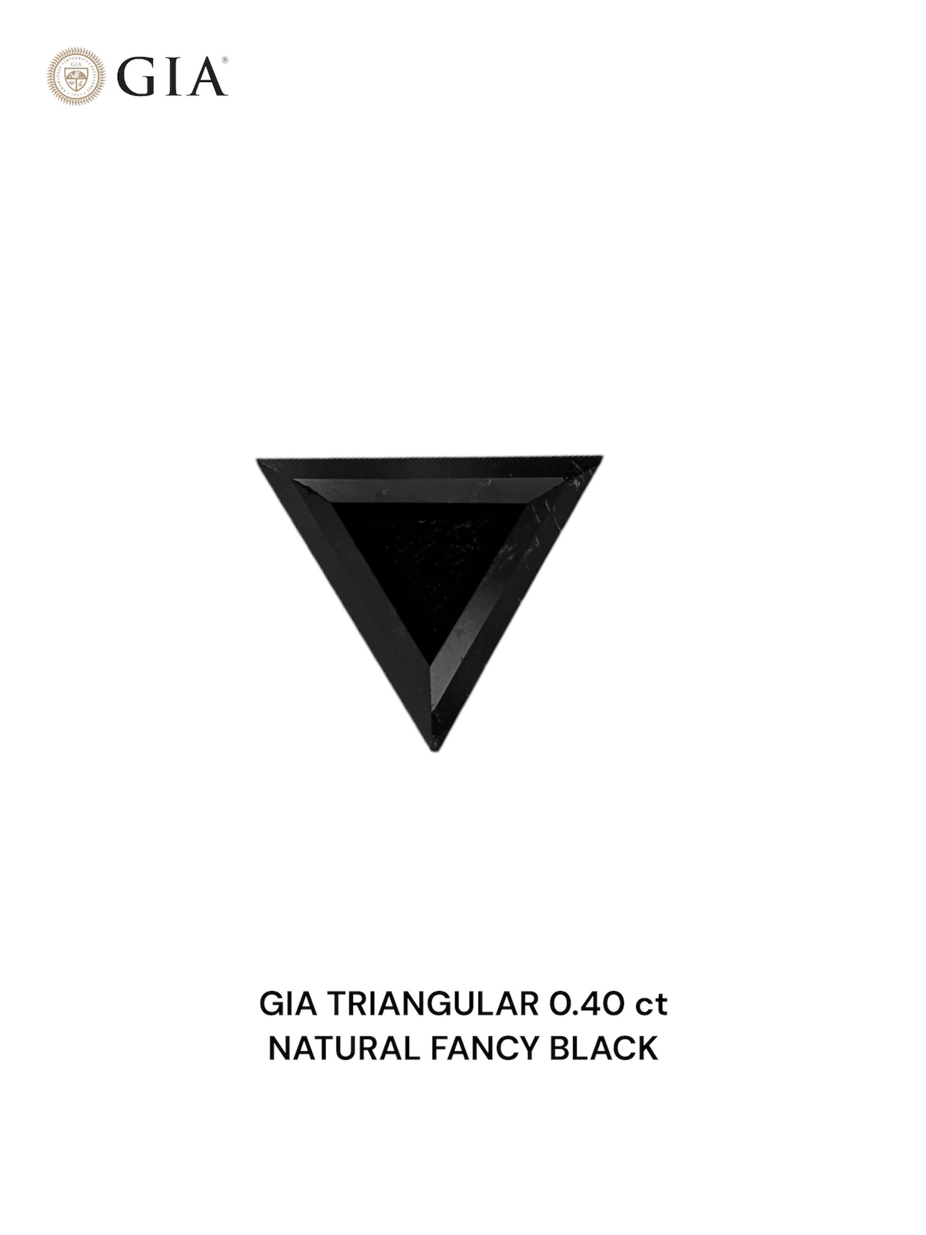 0.4 Carat Triangular Diamond Fancy Black VVS2
