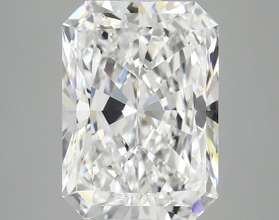 4.05 ct. radiant Lab Grown Diamond front image