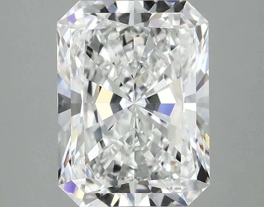 3.09 ct. radiant Lab Grown Diamond front image