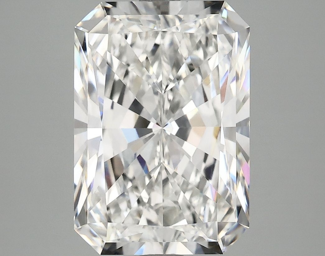 4.95 ct. radiant Lab Grown Diamond front image