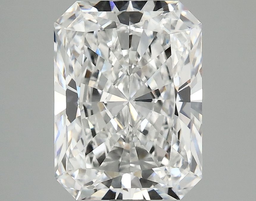 3.09 ct. radiant Lab Grown Diamond front image