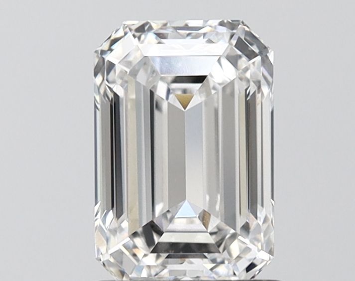 1.52 ct. emerald Lab Grown Diamond front image