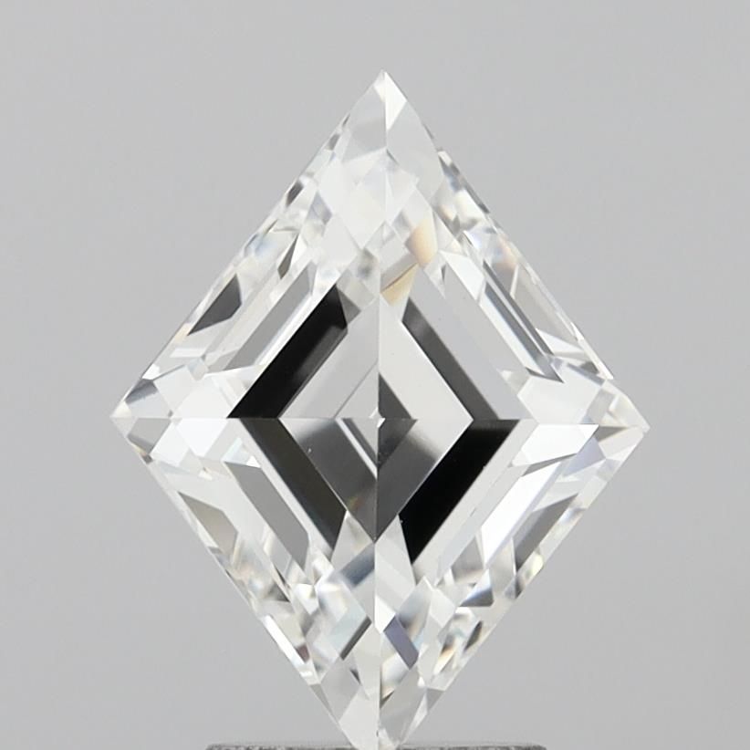 3.04 ct lab-grown Lozenge Diamond