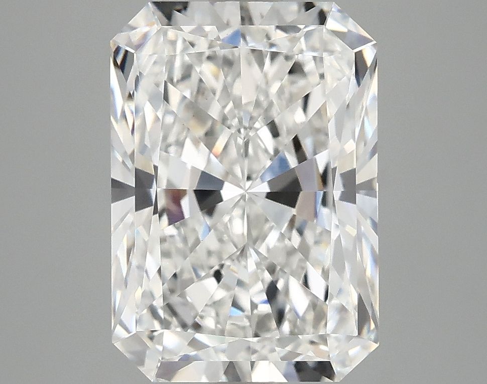 3.77 ct. radiant Lab Grown Diamond front image