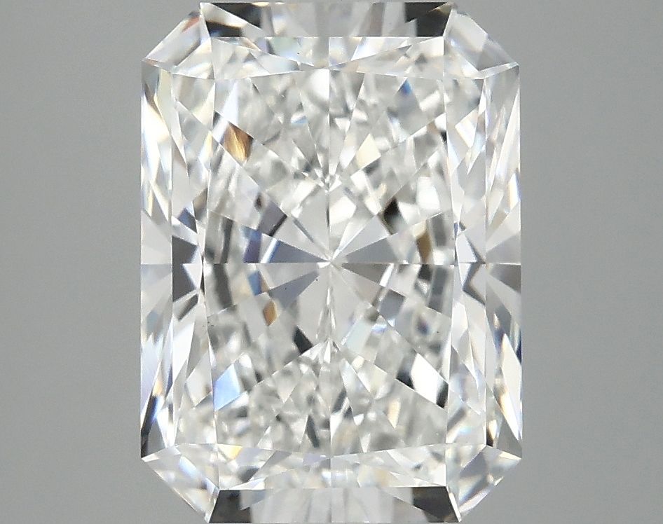 4.19 ct. radiant Lab Grown Diamond front image