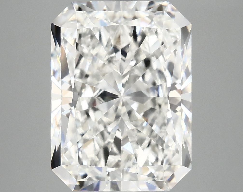 4.86 ct. radiant Lab Grown Diamond front image