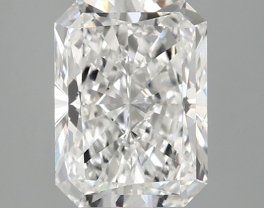 3.09 ct. radiant Lab Grown Diamond front image