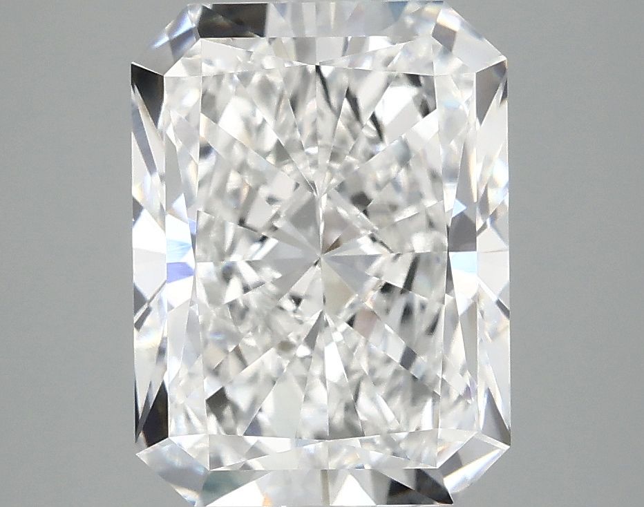 4.11 ct. radiant Lab Grown Diamond front image
