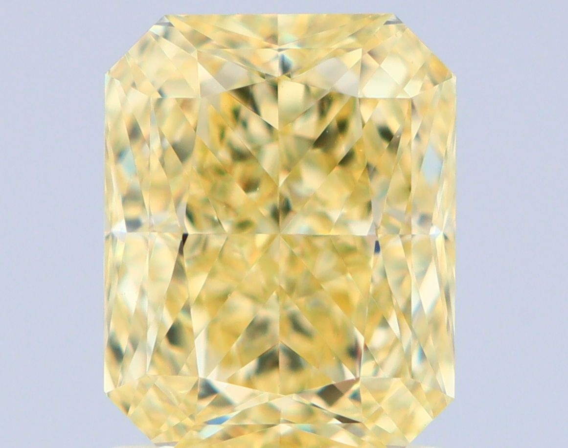 1.63 ct Radiant diamond