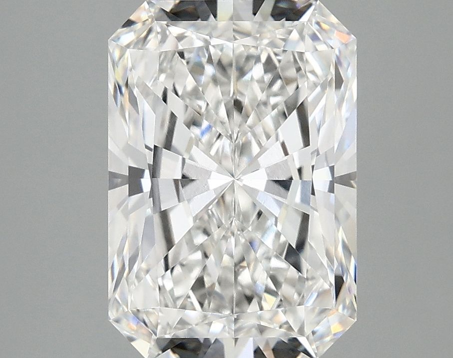 3.08 ct. radiant Lab Grown Diamond front image