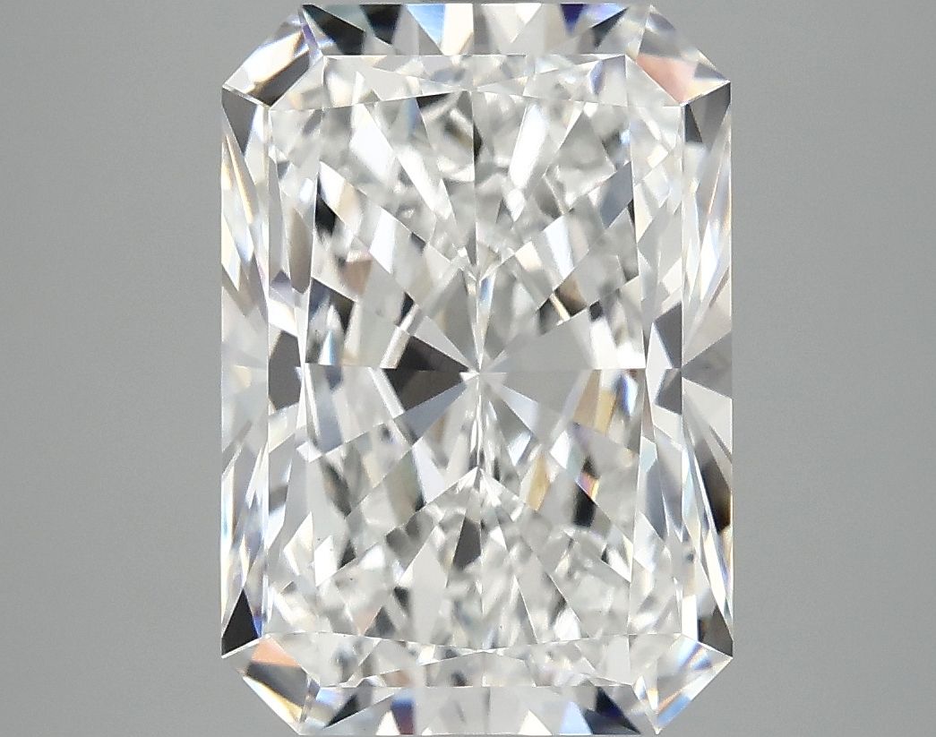 4.93 ct. radiant Lab Grown Diamond front image
