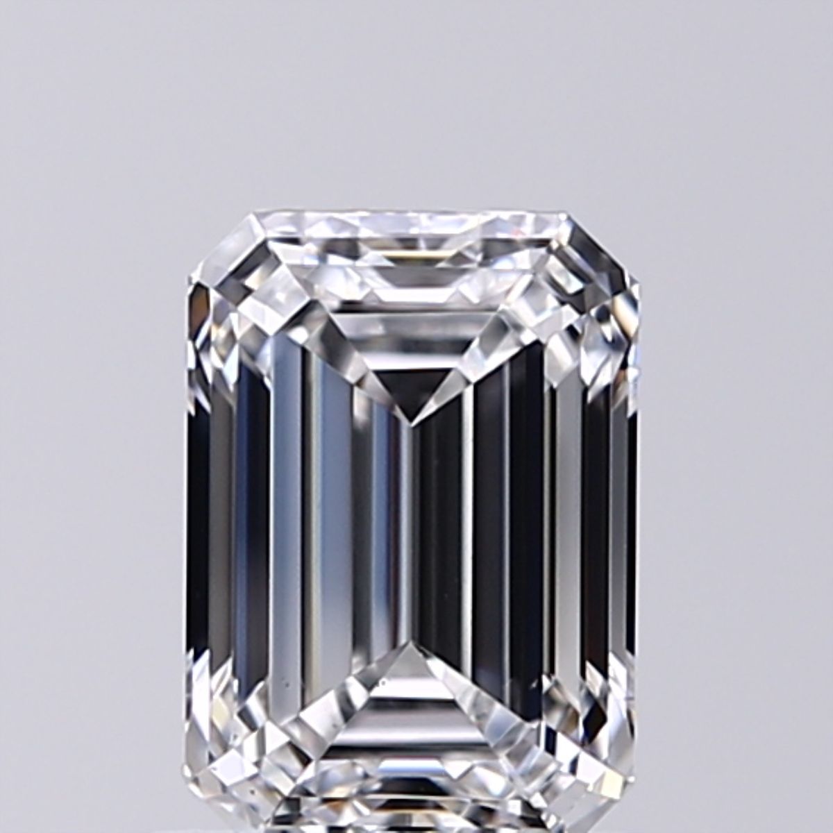 1.01 ct. emerald Lab Grown Diamond front image