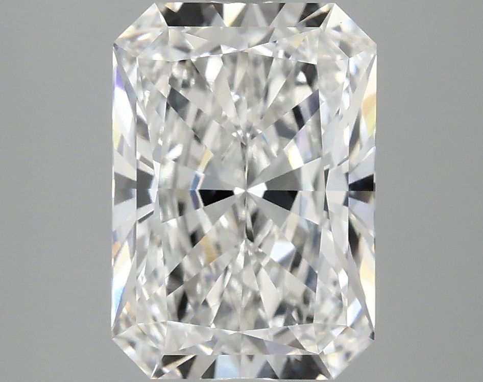 3.10 ct. radiant Lab Grown Diamond front image