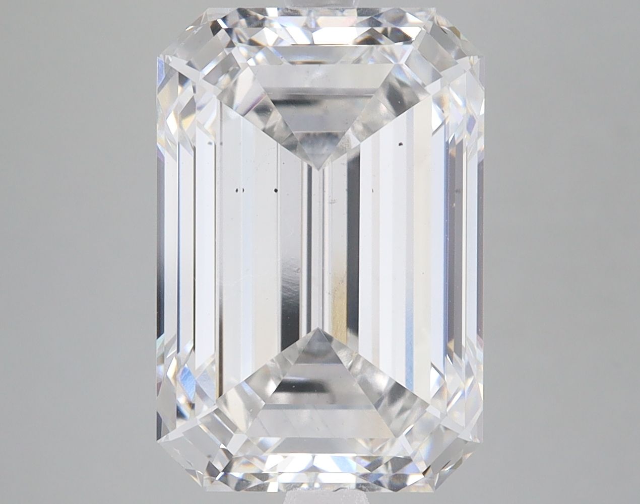 7.15 ct. emerald Lab Grown Diamond front image