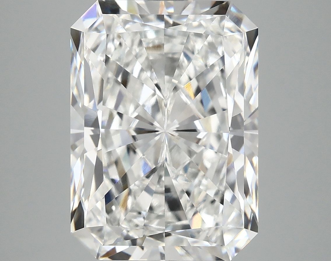 7.21 ct. radiant Lab Grown Diamond front image
