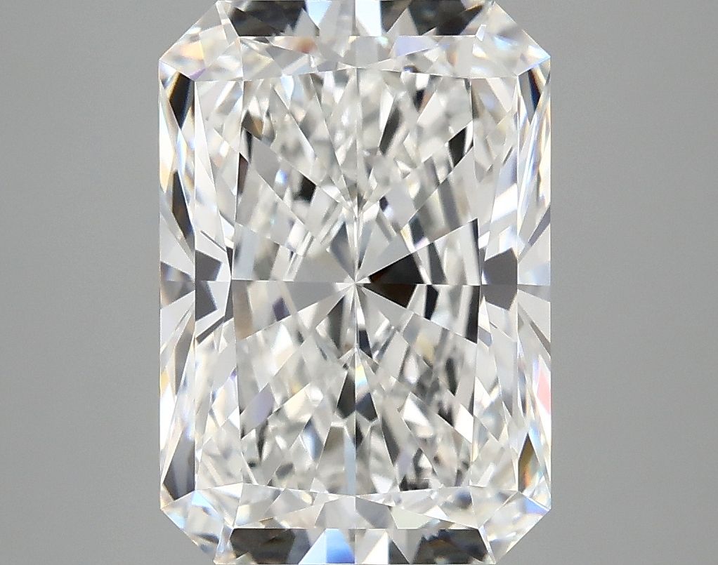 4.89 ct. radiant Lab Grown Diamond front image