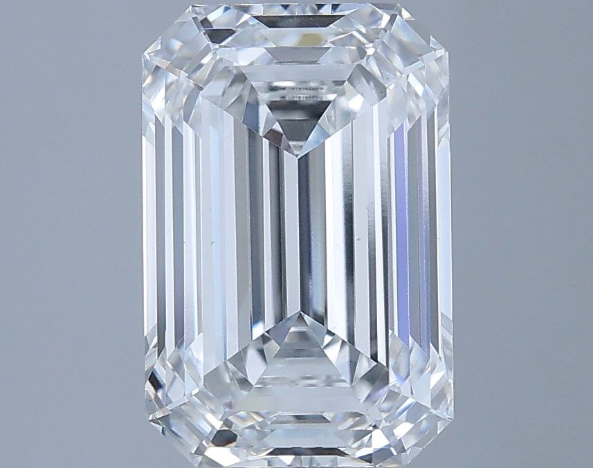 3.08 ct. emerald Lab Grown Diamond front image