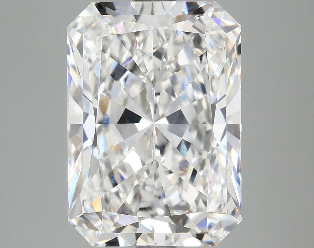 5.08 ct. radiant Lab Grown Diamond front image