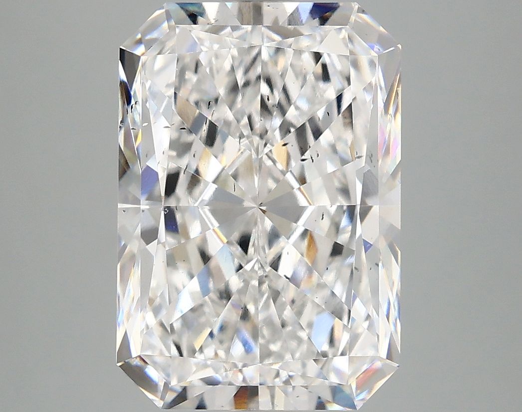 5.01 ct. radiant Lab Grown Diamond front image