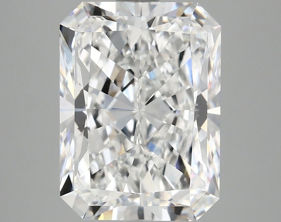 4.07 ct. radiant Lab Grown Diamond front image