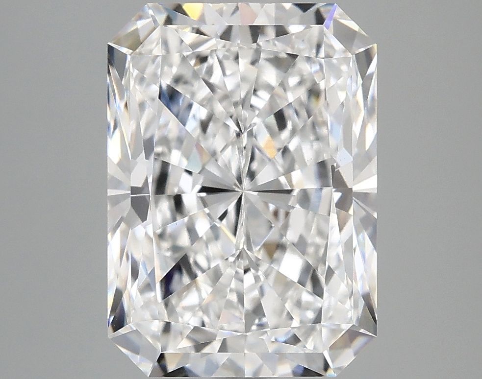 4.19 ct. radiant Lab Grown Diamond front image