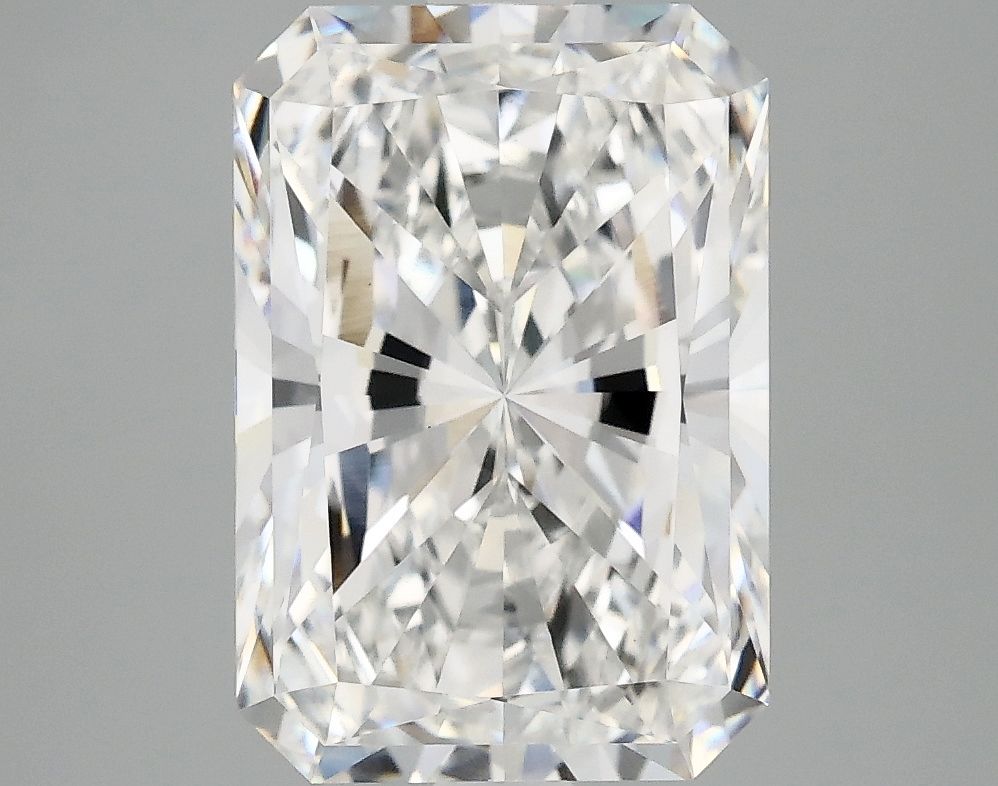 3.90 ct. radiant Lab Grown Diamond front image