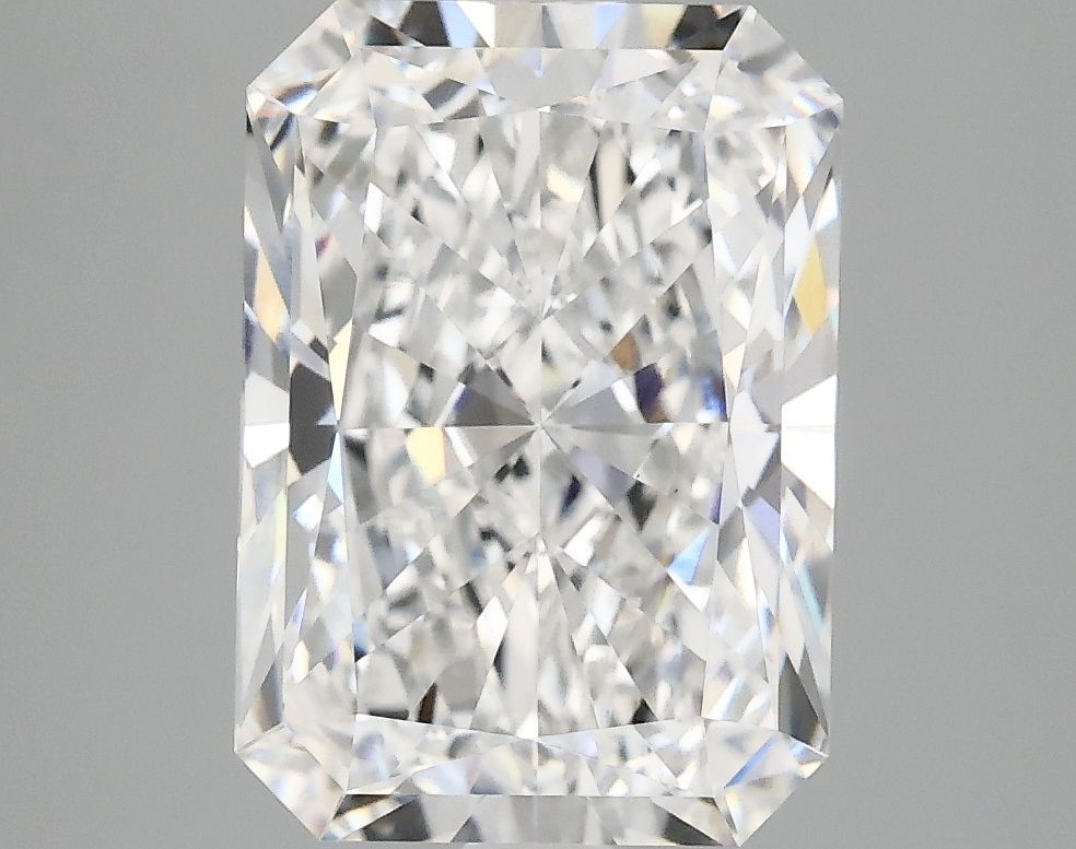 4.08 ct. radiant Lab Grown Diamond front image