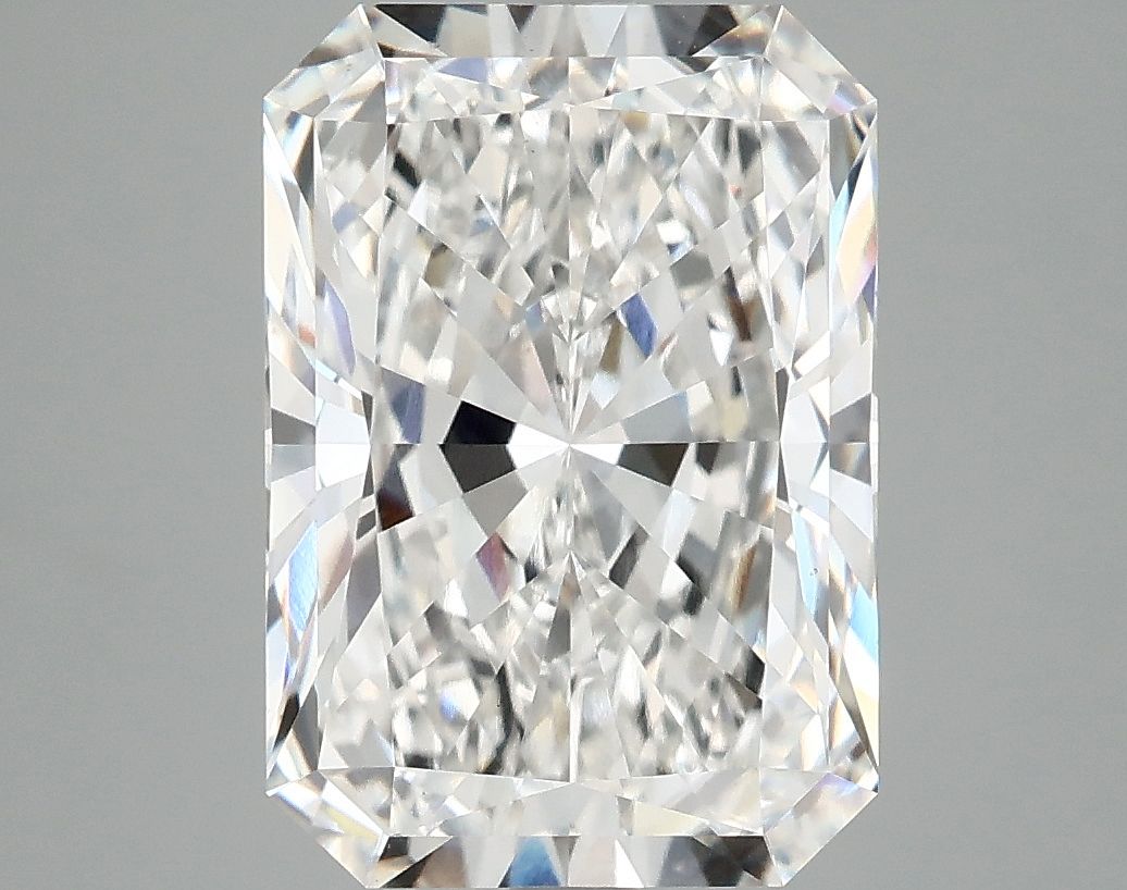 5.10 ct. radiant Lab Grown Diamond front image