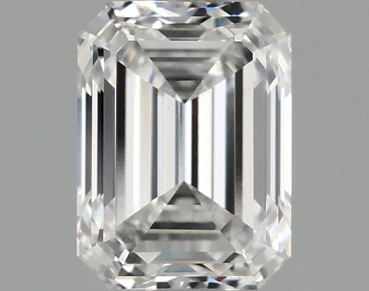 0.99 ct. emerald Lab Grown Diamond front image