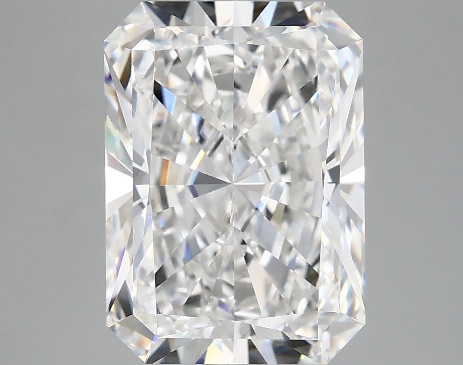 4.07 ct. radiant Lab Grown Diamond front image