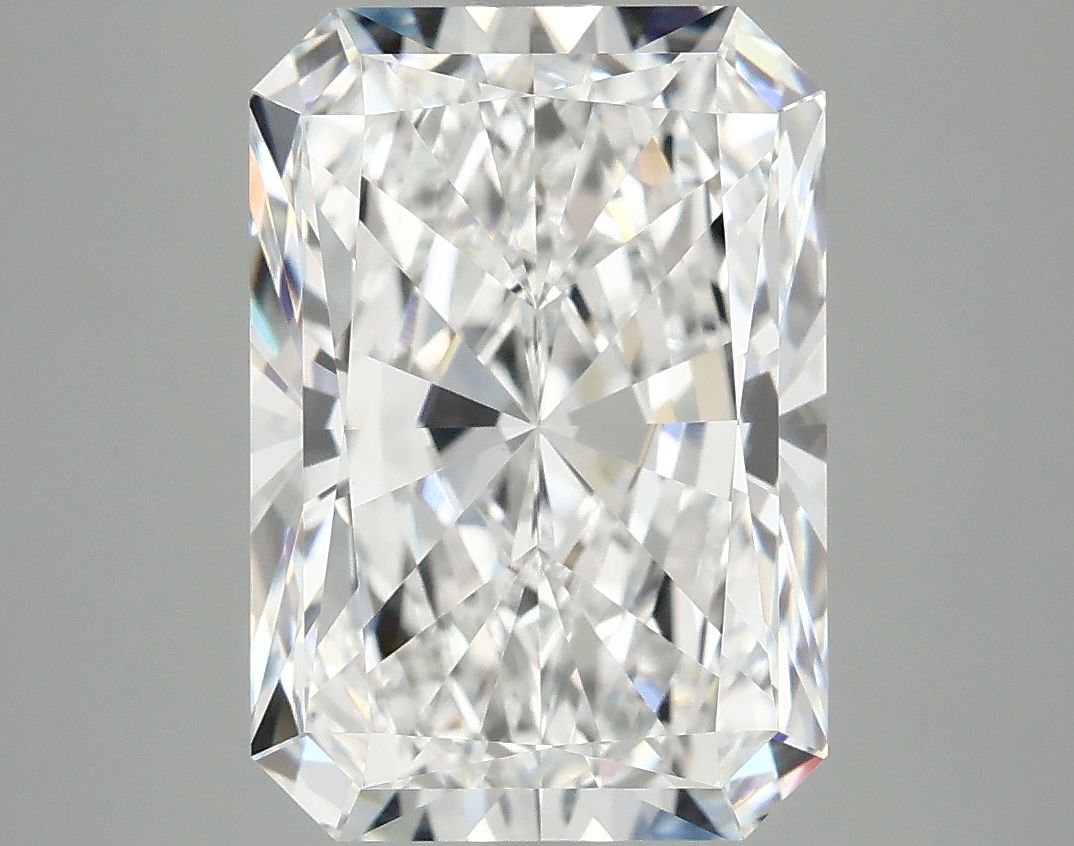 5.09 ct. radiant Lab Grown Diamond front image