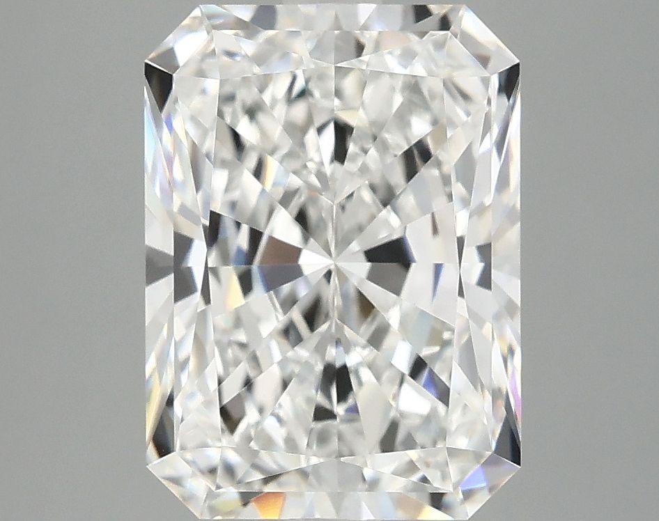 3.91 ct. radiant Lab Grown Diamond front image