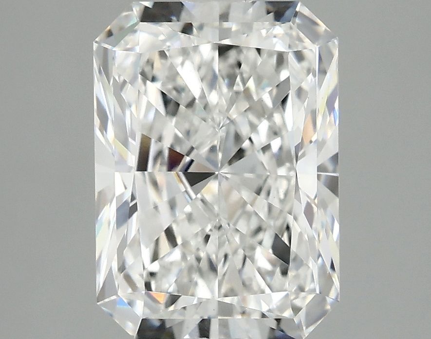 2.99 ct. radiant Lab Grown Diamond front image