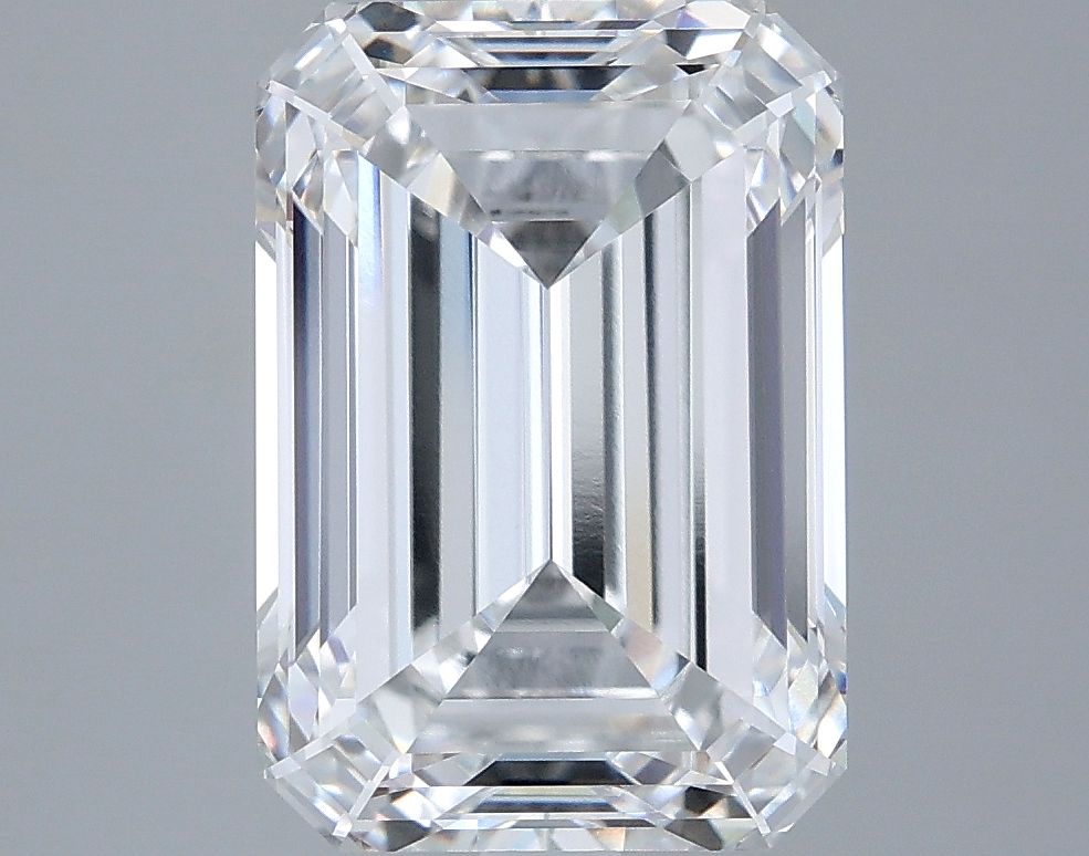 5.04 ct. emerald Lab Grown Diamond front image