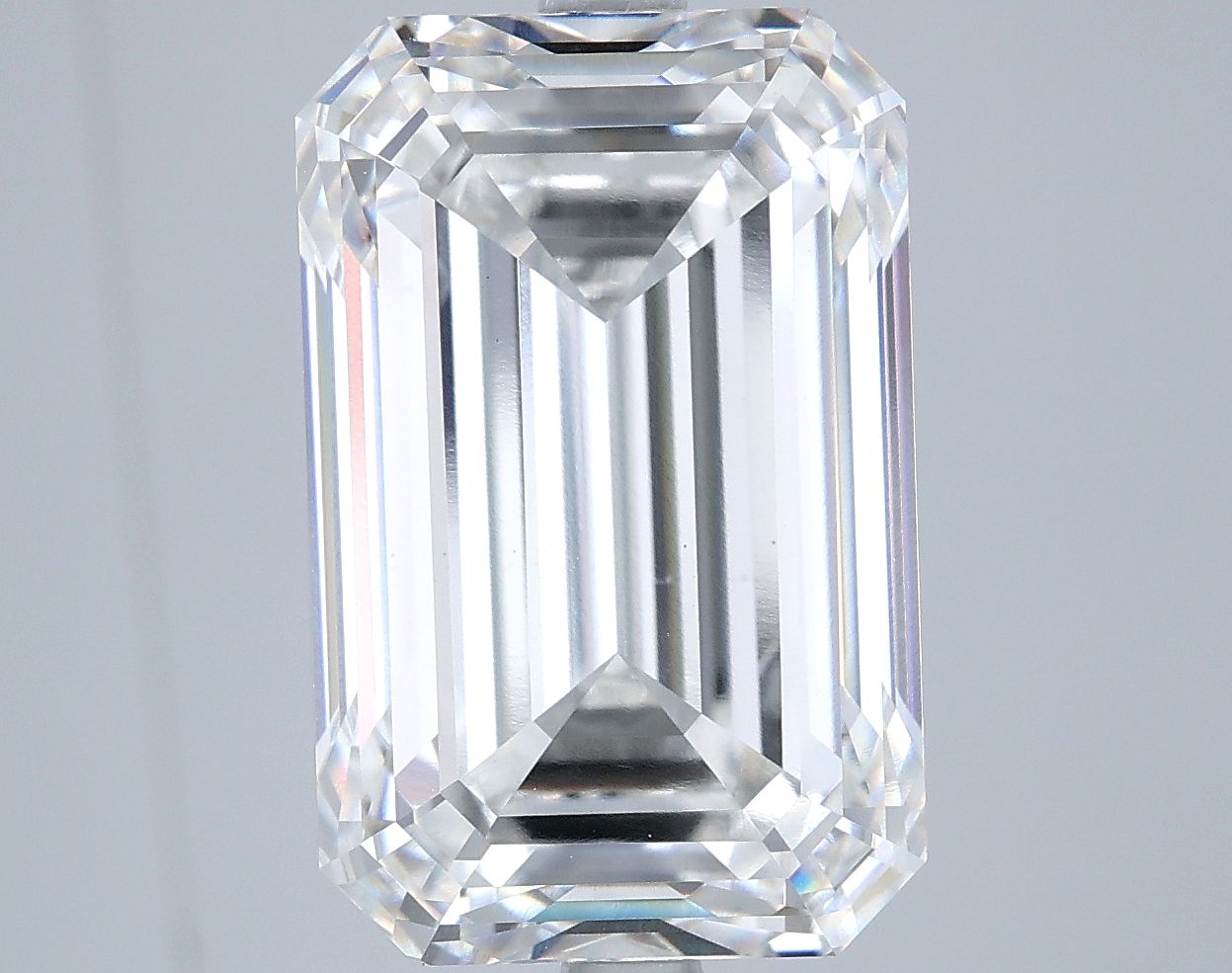 9.15 ct. emerald Lab Grown Diamond front image