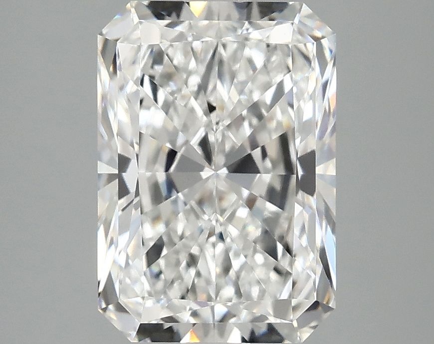 3.08 ct. radiant Lab Grown Diamond front image