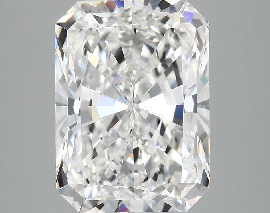 4.03 ct. radiant Lab Grown Diamond front image