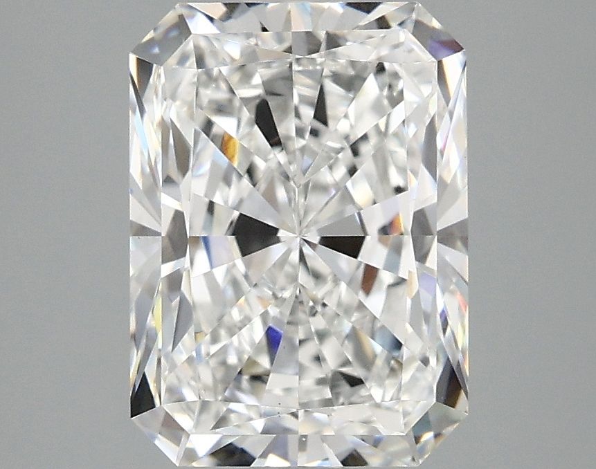 3.08 ct. radiant Lab Grown Diamond front image