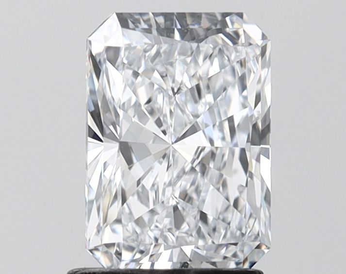 1.52 ct. radiant Lab Grown Diamond front image