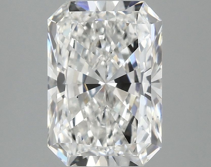 2.59 ct. radiant Lab Grown Diamond front image