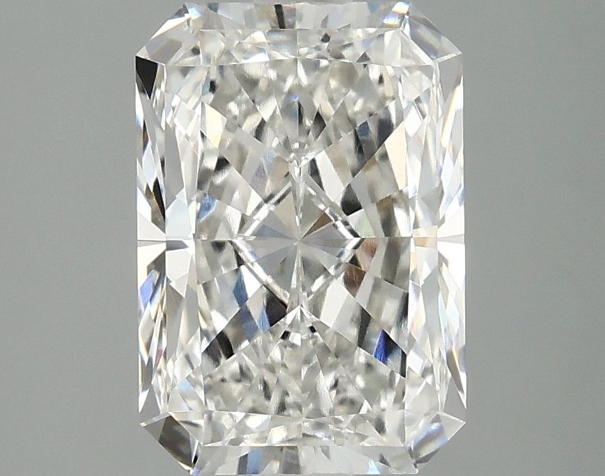 2.52 ct. radiant Lab Grown Diamond front image